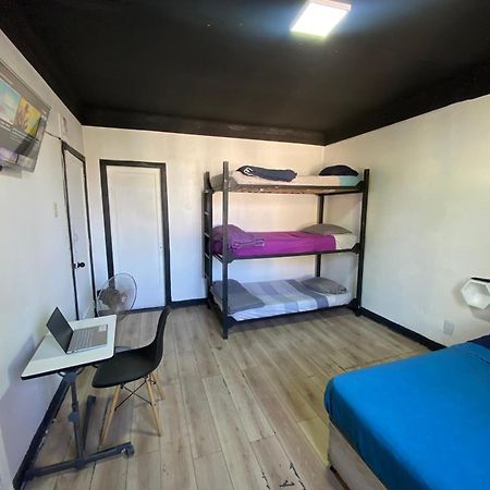 סנטיאגו Urbano Hostel מראה חיצוני תמונה