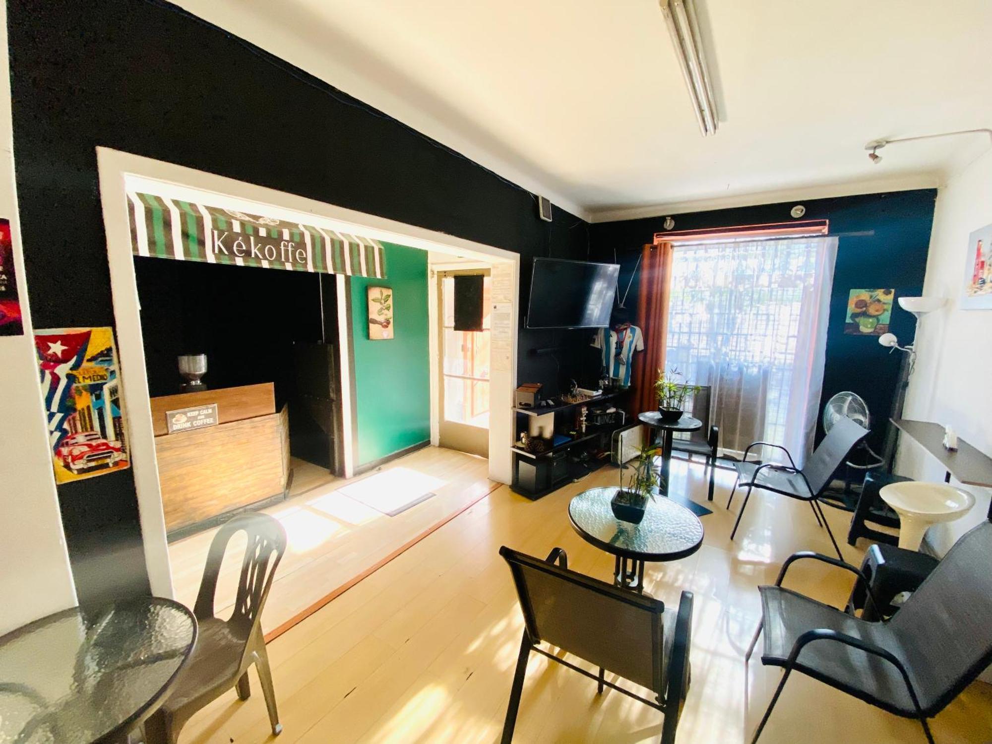 סנטיאגו Urbano Hostel מראה חיצוני תמונה
